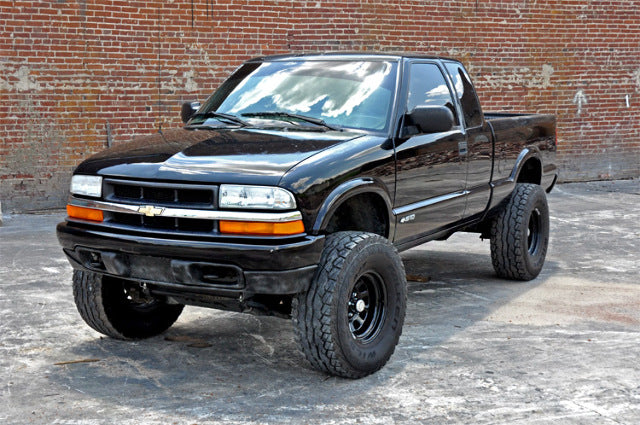 Rough Country 6in GM Suspension Lift Kit 243.20
