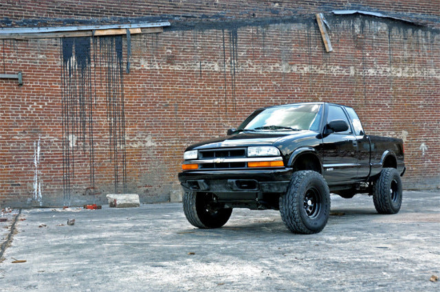 Rough Country 6in GM Suspension Lift Kit 243.20