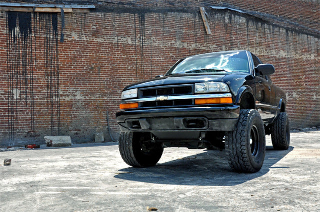 Rough Country 6in GM Suspension Lift Kit 243.20