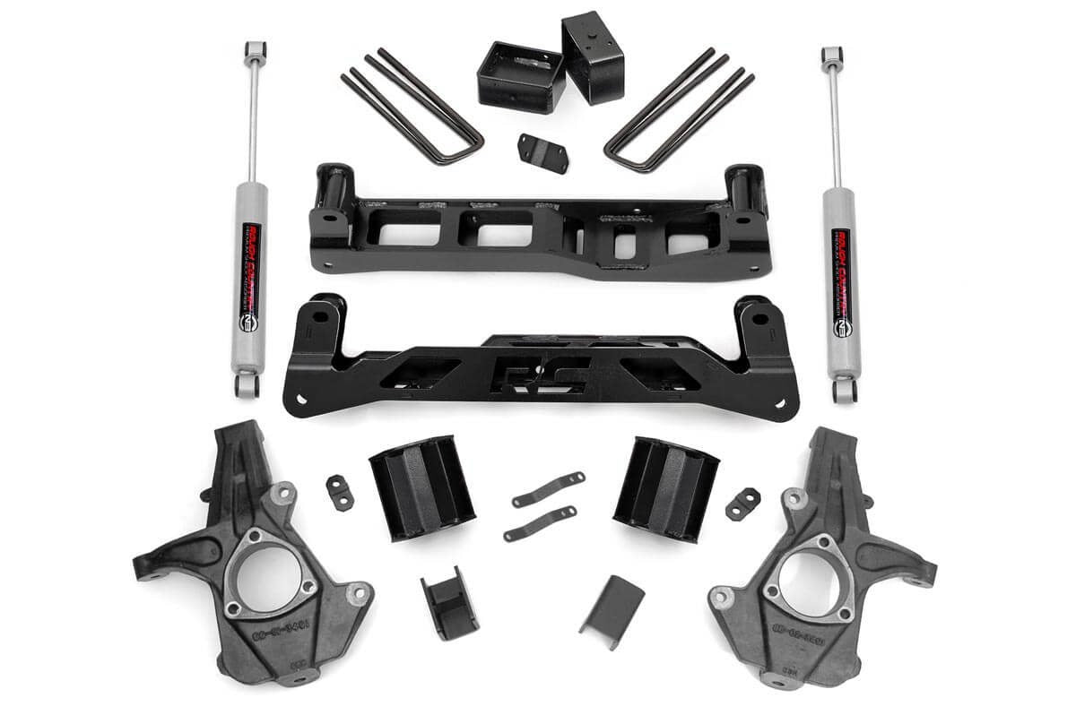 Rough Country 5in GM Lift Kit w/N2.0 14-18 1500 PU 2WD Aluminum/Stamped Steel -2