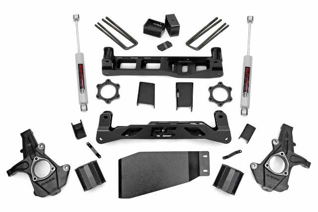 Rough Country 5in GM Suspension Lift Kit w/N3 Shocks 07-13 1500 PU 26230