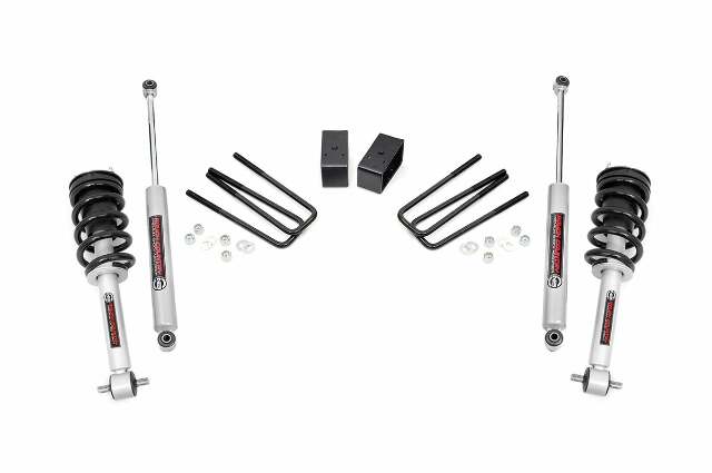 Rough Country 3.5" GM Lift Kit N3 Struts & Shocks 07-13 1500 PU 2wd Cast Steel 268.23