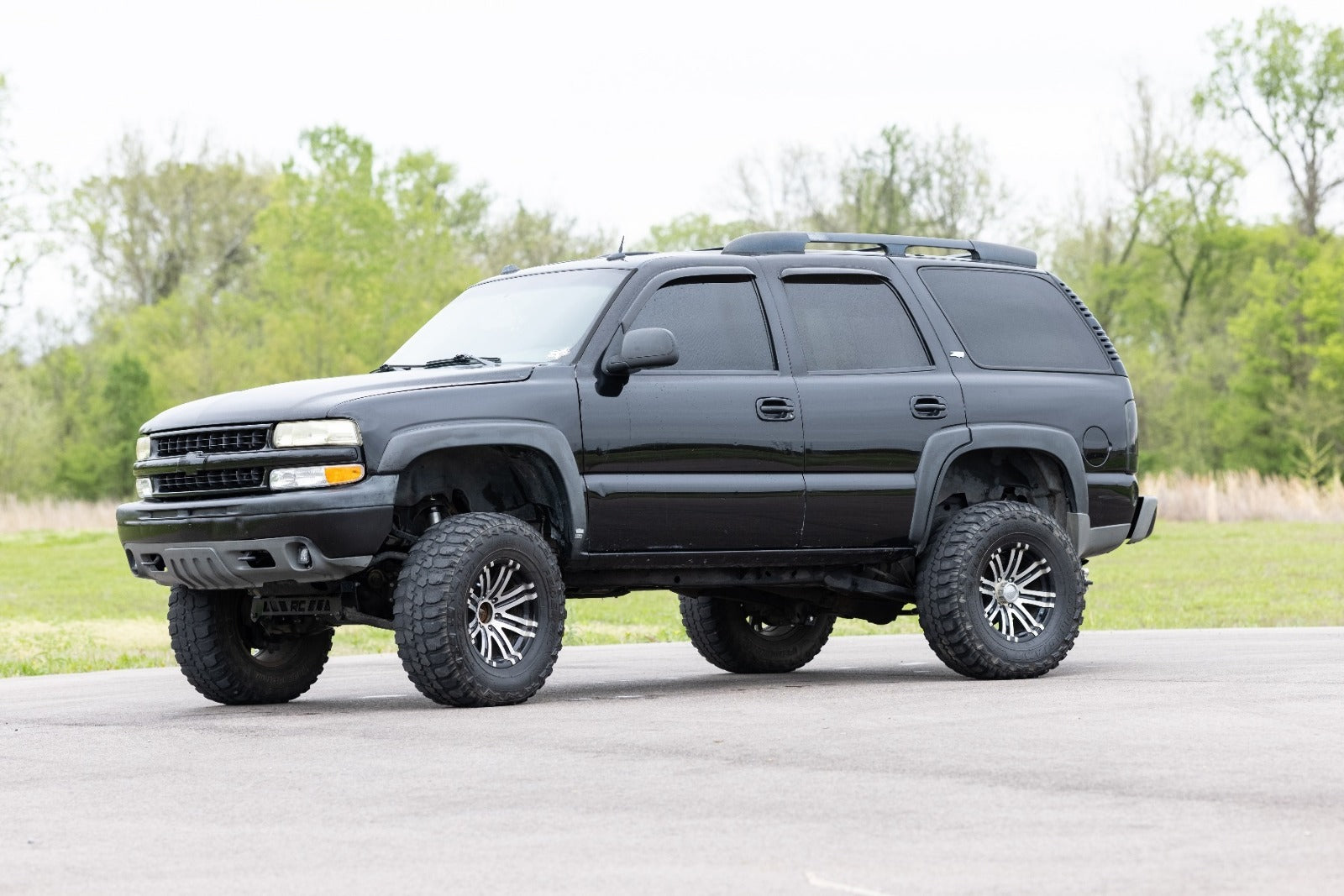Rough Country 6 Inch Lift Kit NTD Chevy/GMC Tahoe/Yukon 2WD/4WD (2000-2006) -2