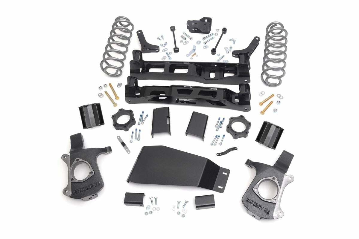 Rough Country 5in GM Suspension Lift Kit 07-13 Tahoe/Yukon/Suburban/Yukon XL -1