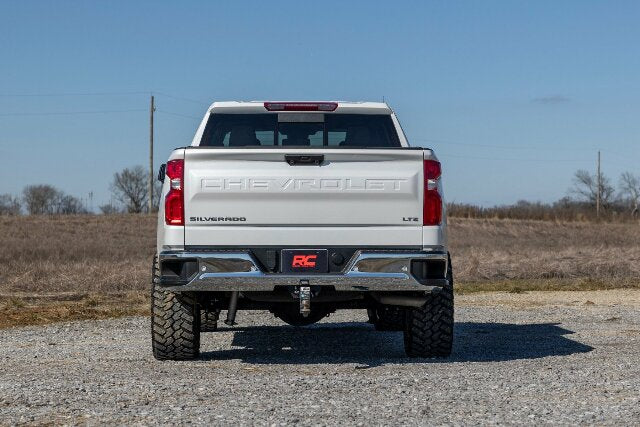 Rough Country 3.5" Lift N3 Struts Rear Mono Leaf Red Chevy Silverado 1500 25-26 28231RED_A