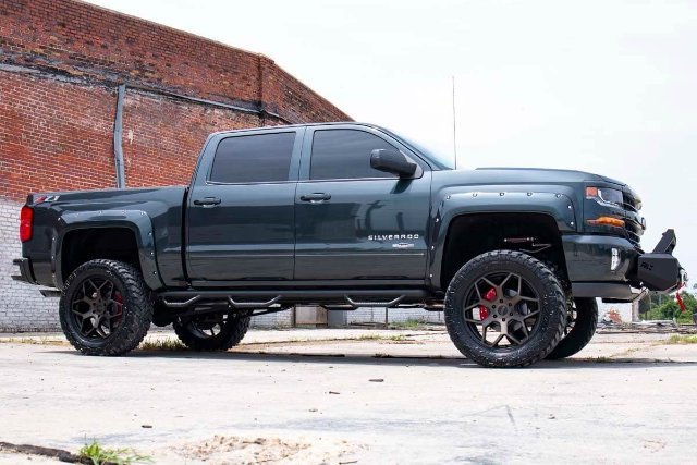 Rough Country 7in GM Suspension Lift Kit Vertex 14-18 1500 PU 4wd Aluminum 29850