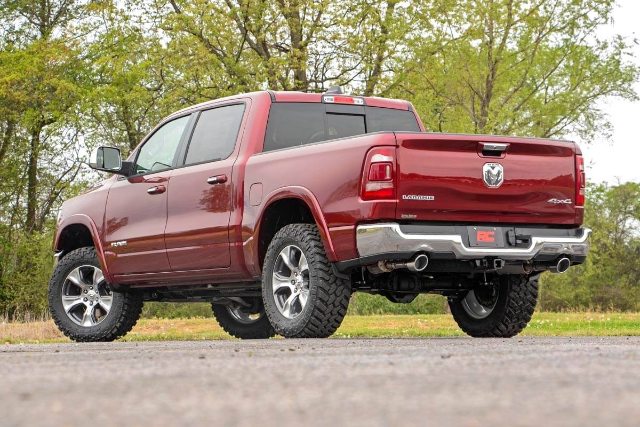 Rough Country 3.5 Inch Lift Kit N3 Struts for Ram 1500 (2019-2025) 31431