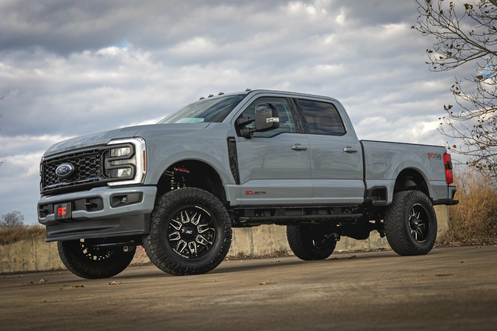Rough Country 4.5" Lift Kit Diesel for Ford F250/F350 Super Duty 4WD 23-25 -5