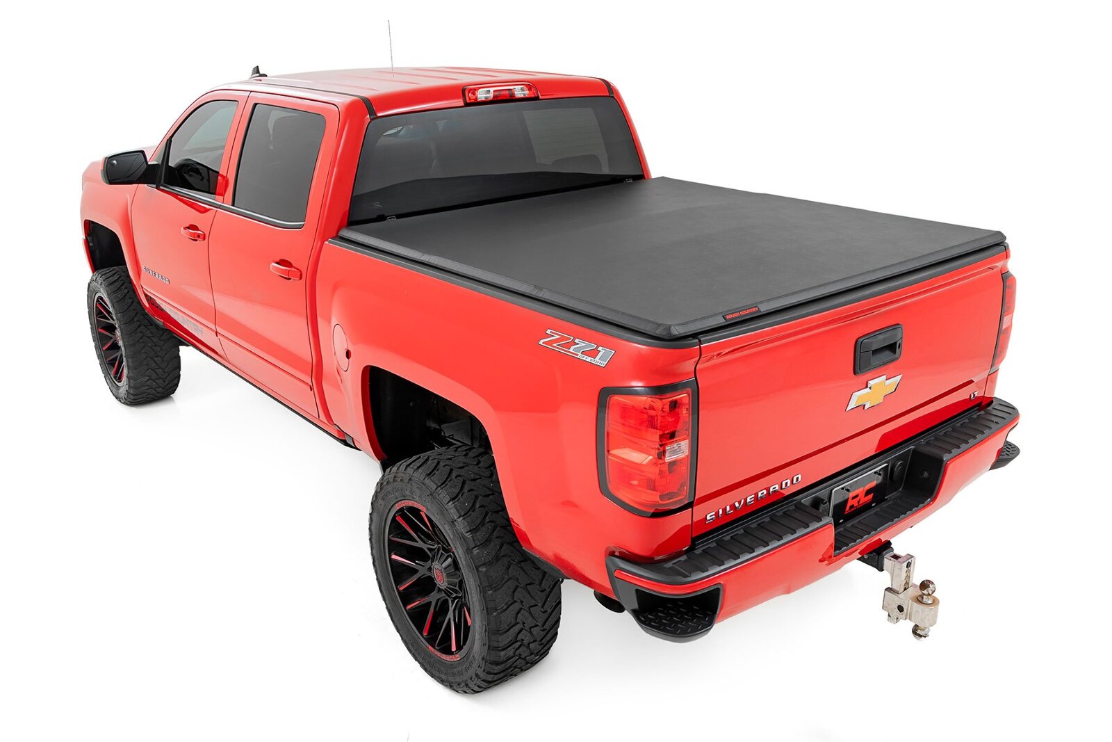 Rough Country Soft Tri-Fold Bed Cover 5'9" Bed Chevy/GMC 1500 14-18 & Classic 41214550A