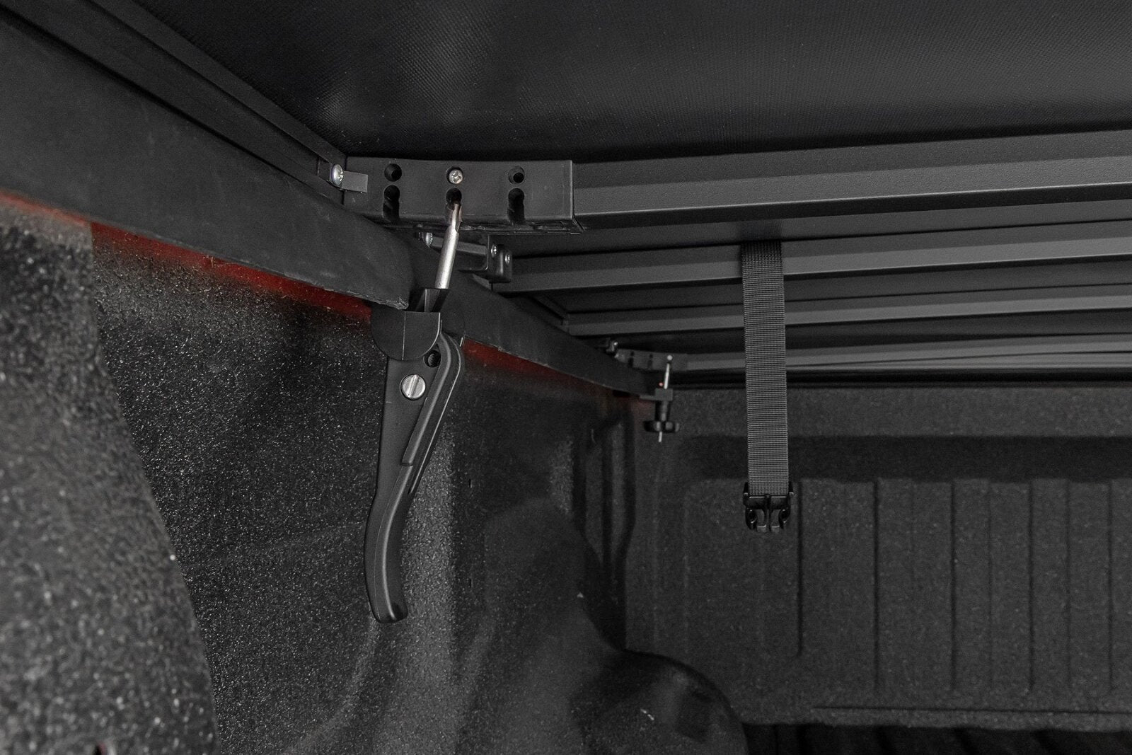 Rough Country Soft Tri-Fold 6'7" Bed Cover for Ford F150 21-25/Lightning 22-25