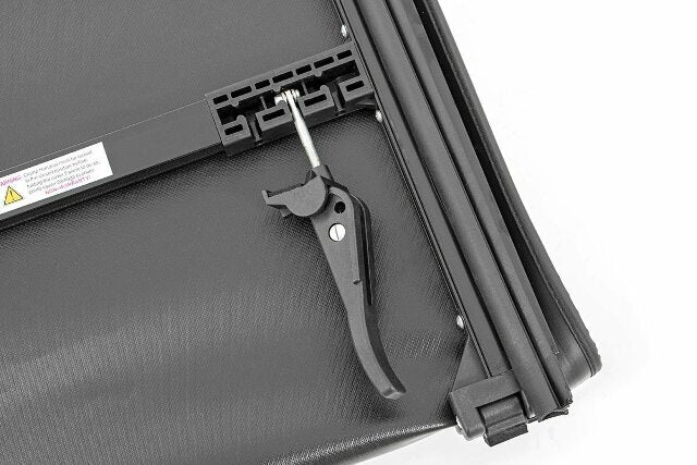 Soft Tri-Fold Bed Cover 4'6" Bed Ford Maverick 22-23 41534600