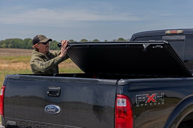 Low Profile Bed Cover 6'10" Bed Ford F250/F350 99-16 47214651B