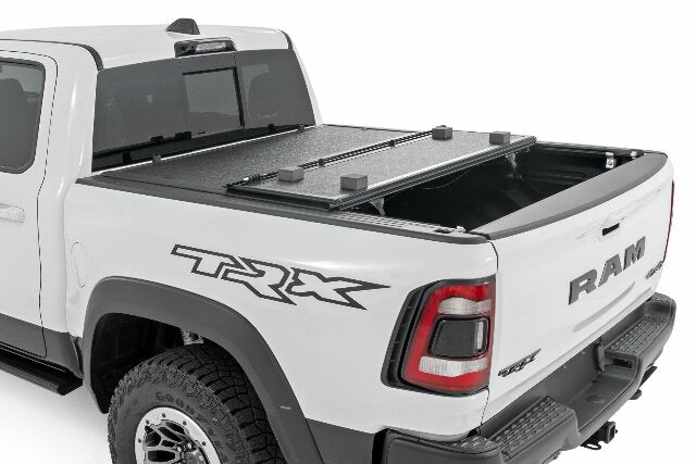Hard Low Profile Cover 6'4" No Rambox Ram 1500 19-25/TRX 21-23 -2