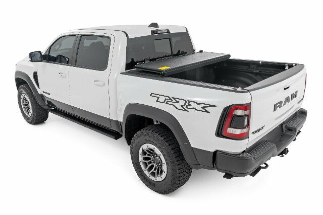 Hard Low Profile Cover 6'4" No Rambox Ram 1500 19-25/TRX 21-23 47320650B