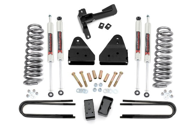 Rough Country 3" Lift Kit FR Springs M1 for Ford F250/F350 SuperDuty 05-07 48640