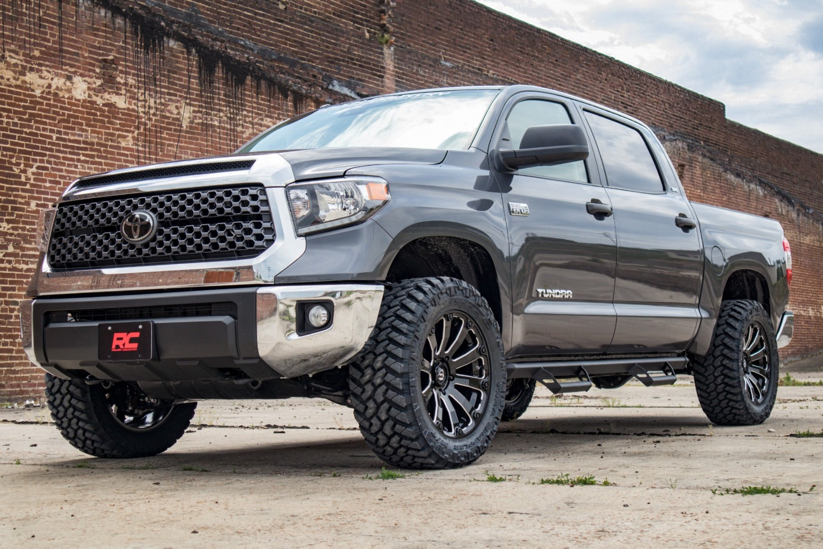 M1 Leveling Struts Monotube 0-2" Toyota Tundra 4WD 07-21 -5