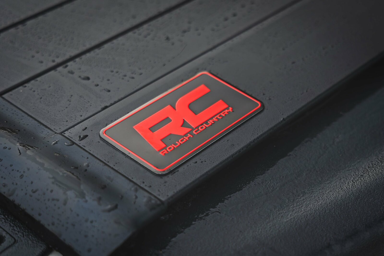 Rough Country Hard Roll Up Cover | 5'7" Bed | for Ram 1500 09-18 -4