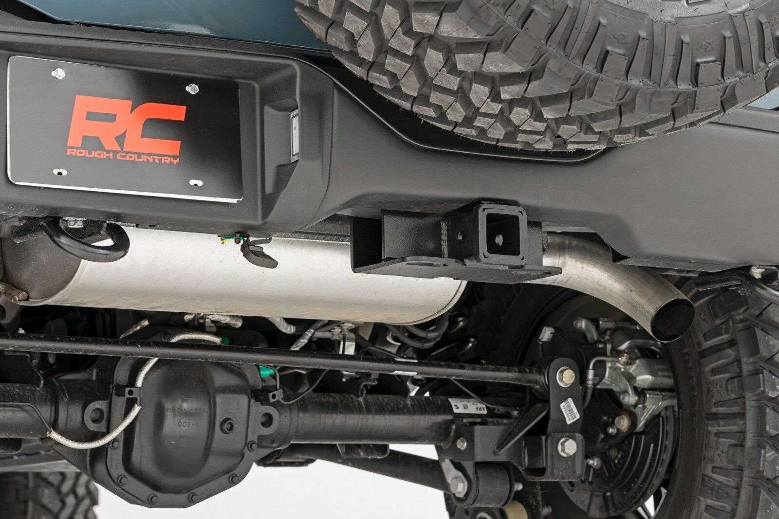 Rough Country Class III Receiver Hitch for Ford Bronco 4wd (2021-2022) 51062