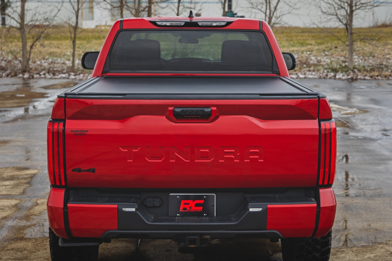 Rough Country Powered Retractable Bed Cover | 5'7" Bed | for Toyota Tundra 22-25 -5