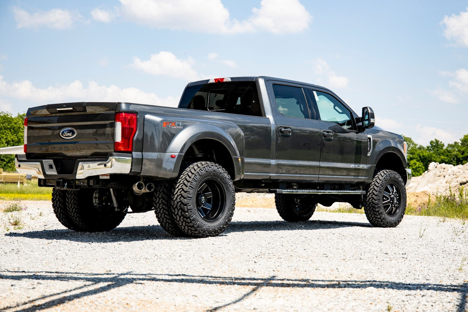 Rough Country 4.5 Inch Lift Kit Dually M1 for Ford SuperDuty 4WD 17-22 -2
