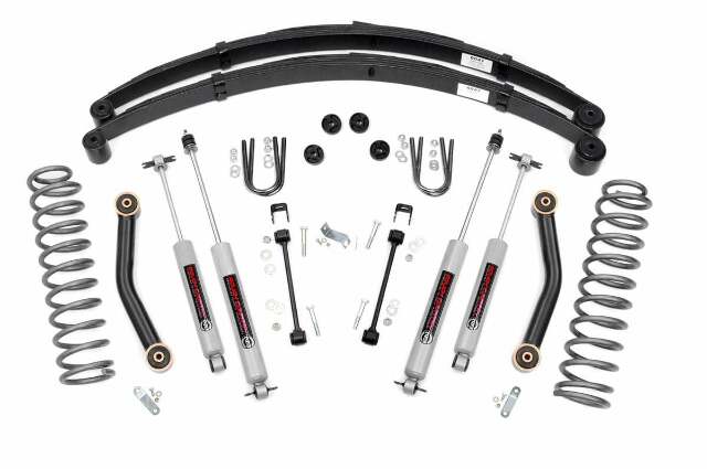 Rough Country 4.5 Inch Lift Kit Rear Springs for Jeep Cherokee XJ 84-01 633N2