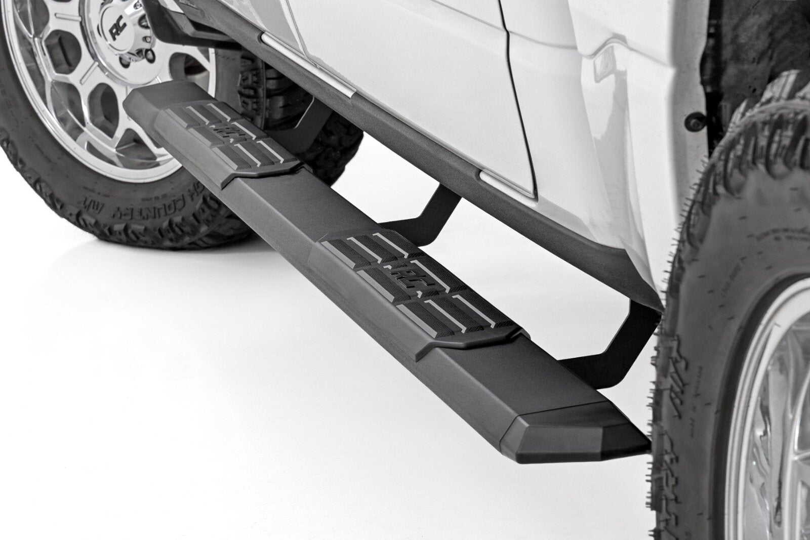 Rough Country TR2 Running Boards | for Ram 1500 19-26/1500 TRX 21-24 65000