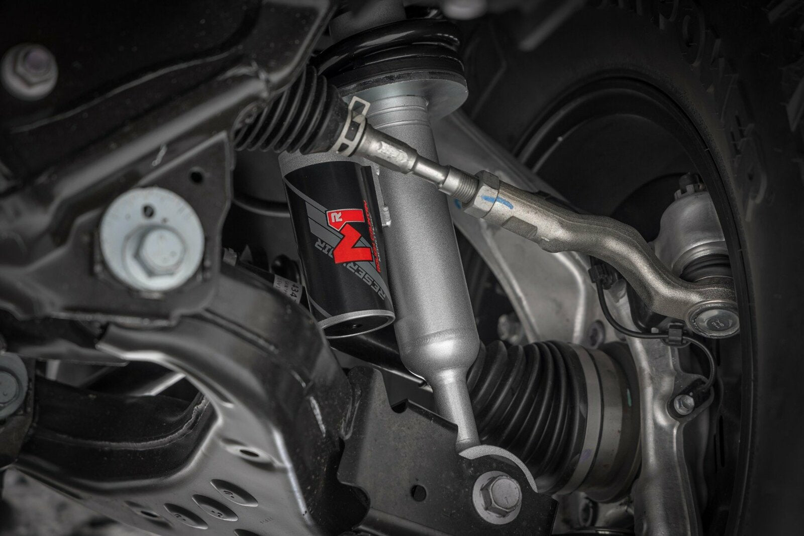 M1R Resi Loaded Strut 3.5" Front Toyota Tacoma 2024 -2
