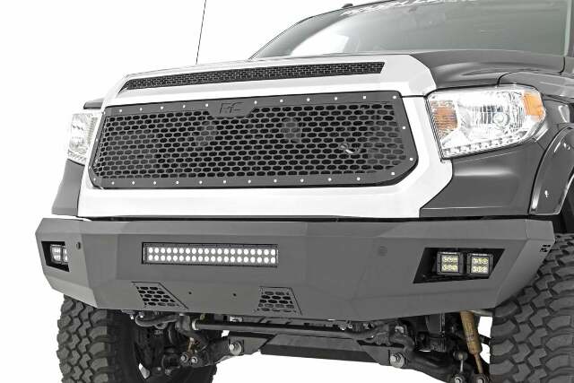 Mesh Grille Toyota Tundra 2WD/4WD (2014-2017) -