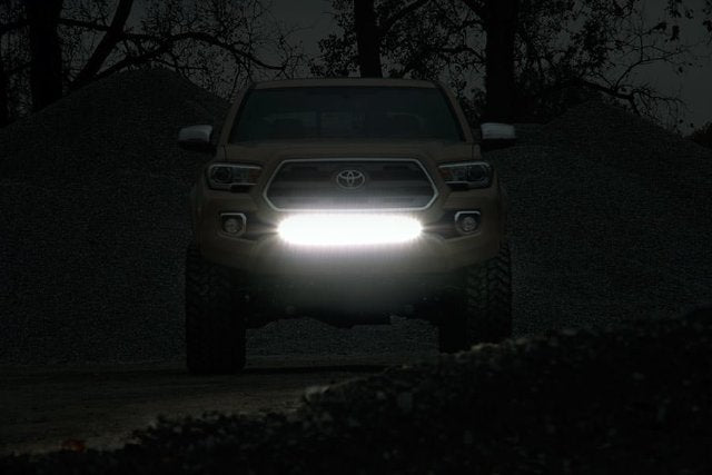 Toyota 30-inch LED Bumper Kit Black Series White16-19 Tacoma