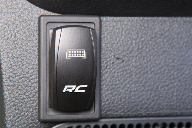 Auxiliary Switch Bezel Single - 709B1