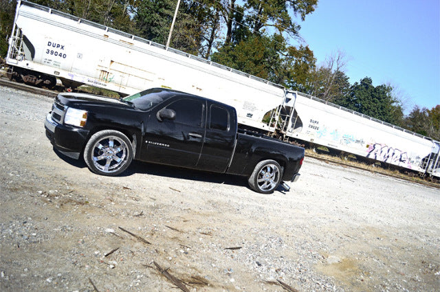 Rough Country 2in/4in GM Lowering Kit 07-14 1500 PU 2WD 721.20