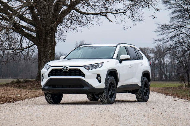 Rough Country 2.5in Suspension Lift Kit fits Toyota 19-20 RAV4 73100