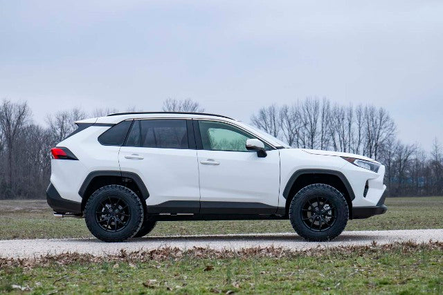 Rough Country 2.5" Lift Kit N3 Struts for Toyota RAV4 2019-2025 73131