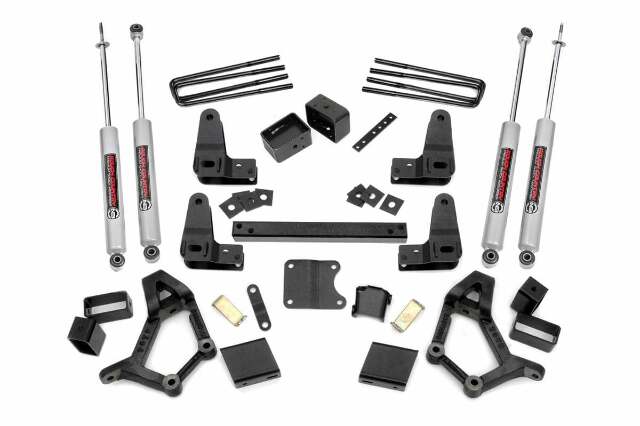 Rough Country 4-5in Suspension Lift Kit For Toyota Ext Cab 733.20