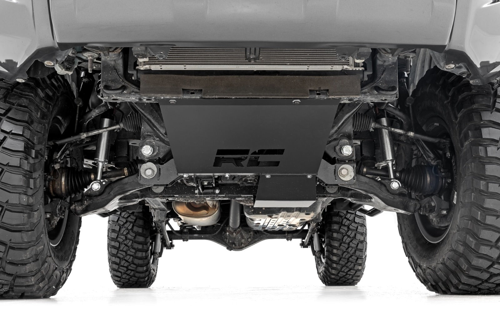 Rough Country 6" Lift Kit M1 Struts for Toyota 4Runner 2015-2020 -4
