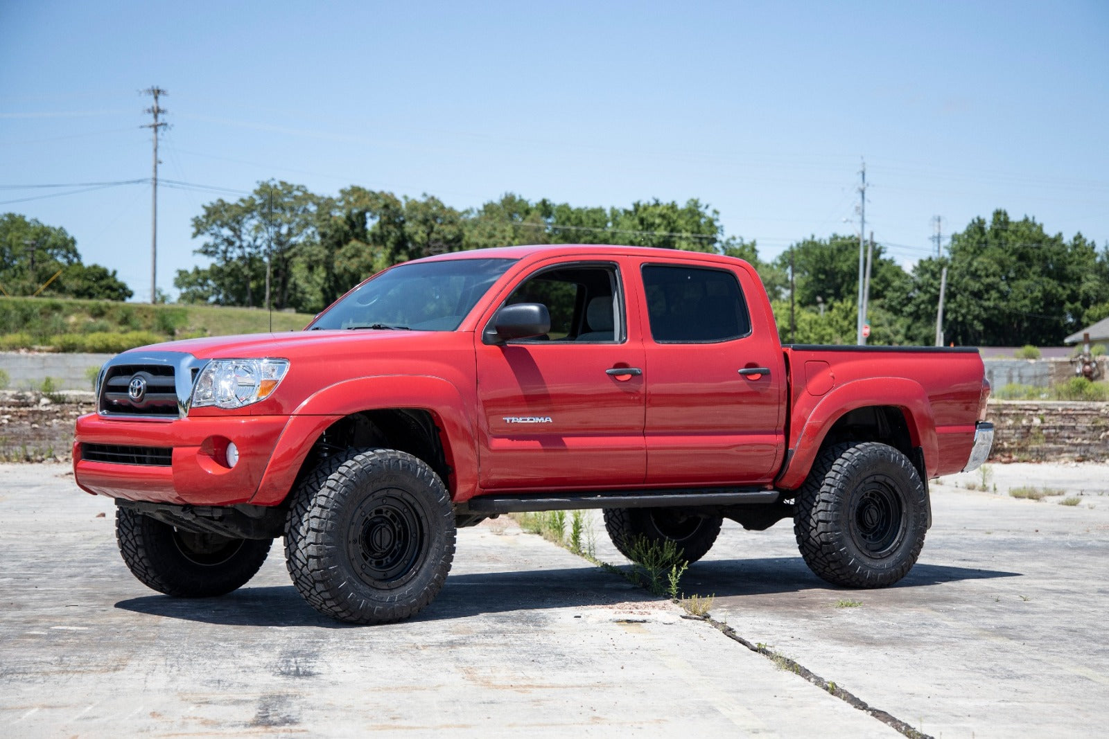 Rough Country 3.5" Lift Kit UCA N3 Struts for Toyota Tacoma 4WD 05-23