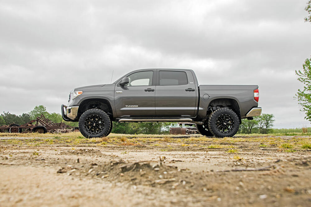 Rough Country 6" Suspension Lift Kit M1 Struts for Toyota Tundra 4WD 07-15 -4