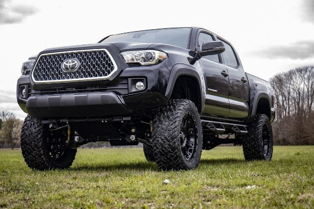 Rough Country 6in For Toyota Suspension Lift Kit N3 Struts 16-23 Tacoma 75831