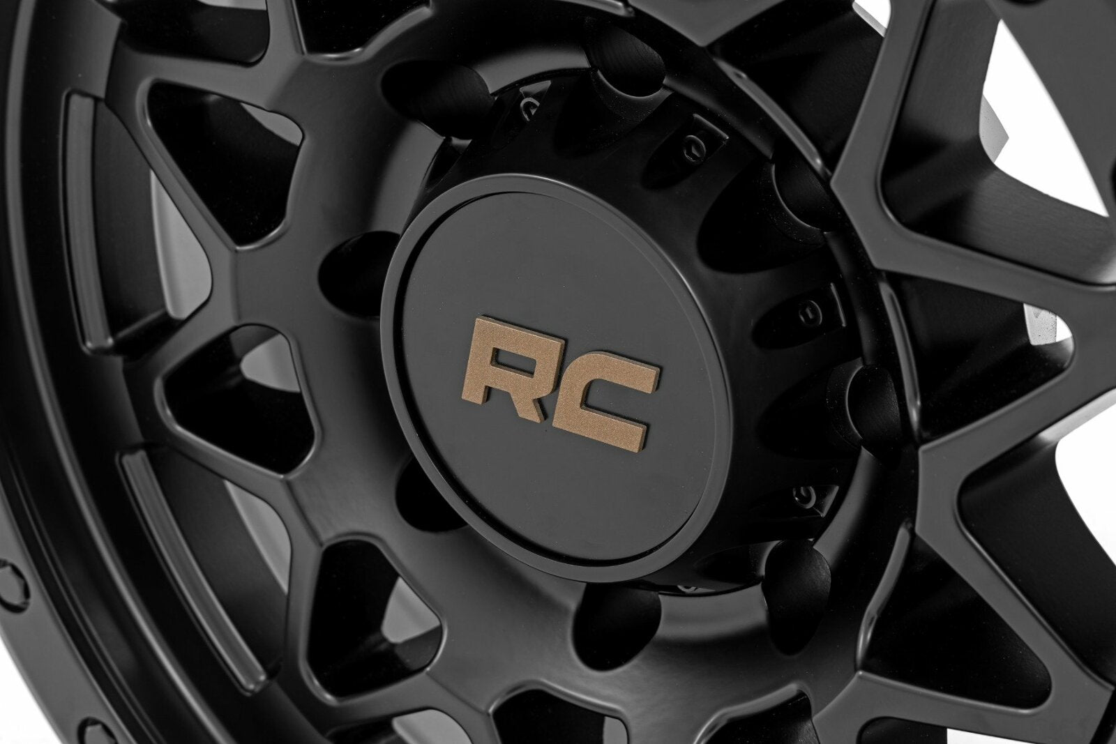 Rough Country 78 Series Wheel Simulated Beadlock Blck 18x9 8x170 -12mm