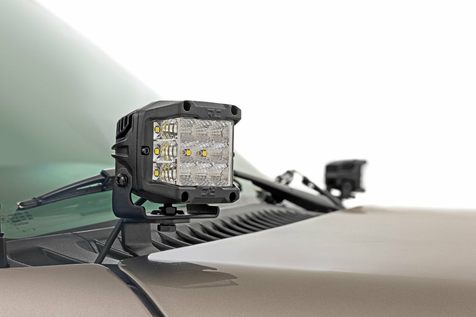 LED Kit Ditch Mount 2" Black Pair Flood Chevy 1500 99-06