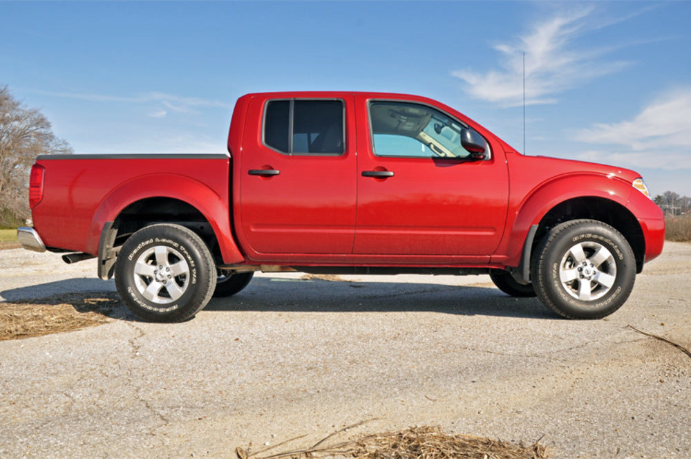 Rough Country 2.5in For Nissan Leveling Kit | Red 05-19 Frontier/Xterra 865RED