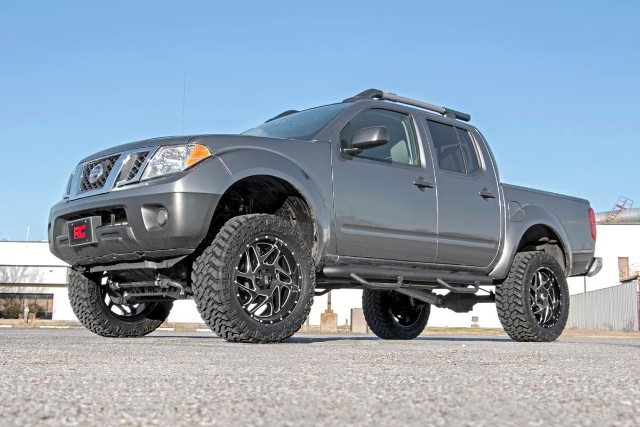 Rough Country 6in Suspension Lift Kit For Nissan 05-21 Frontier