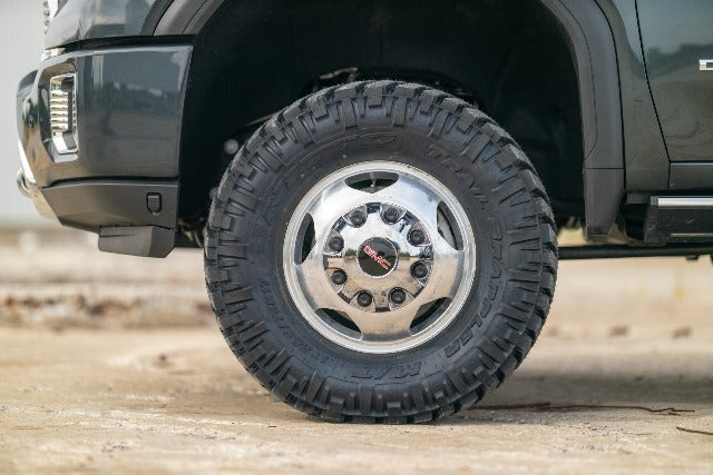 Rough Country 3" Lift Kit W/UCAs M1 Shocks Chevy/GMC 3500HD 20-25 95640 95640RED