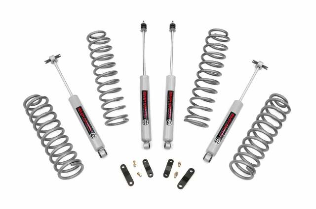 Rough Country 2.5" Suspension Lift Kit w Shocks for Wrangler JK 07-18 2Dr PERF678