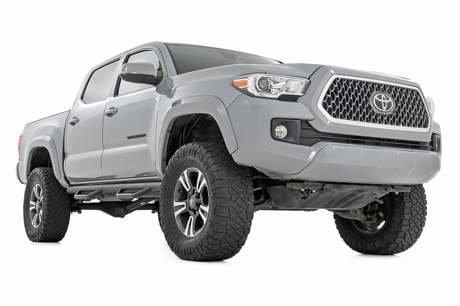 Rough Country Nerf Steps Cab Length | Crew Cab | 5' Bed for Toyota Tacoma 05-23 -4