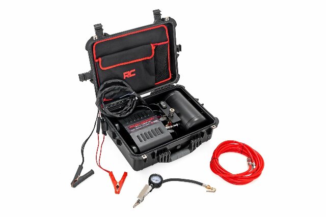 Twin Motor Air Compressor w/Carry Case 12 Volt 150PSI 6.16 CFM RS208A