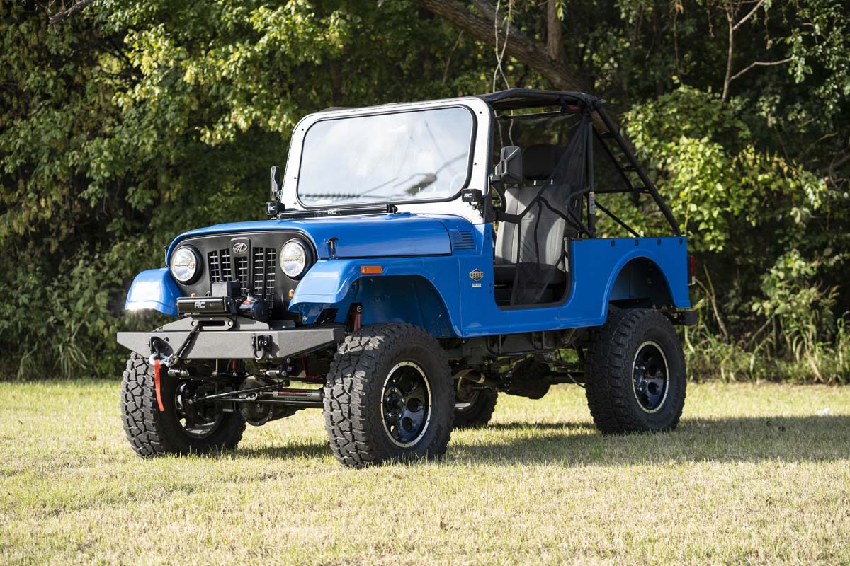 Winch Plate Mahindra Roxor 4WD (2018-2021) - 99001