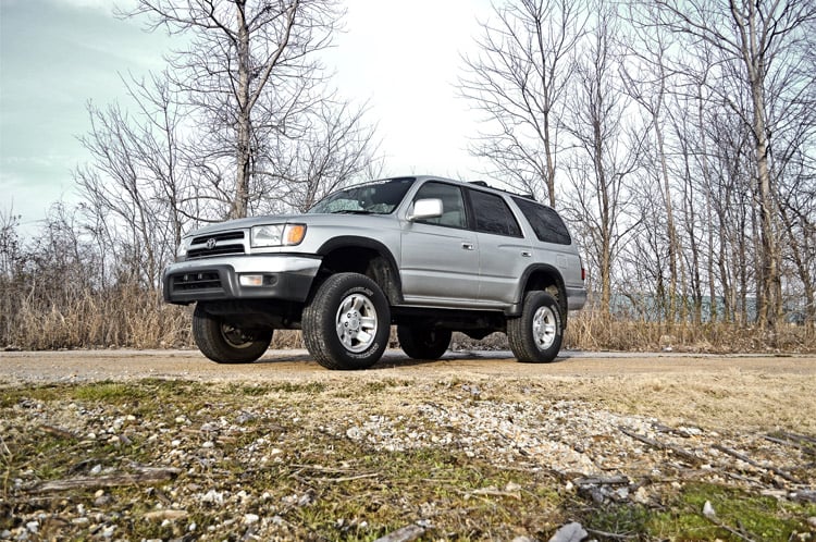 Rough Country 3in Suspension Lift Kit fits Toyota 96-02 4Runner 4WD 77130