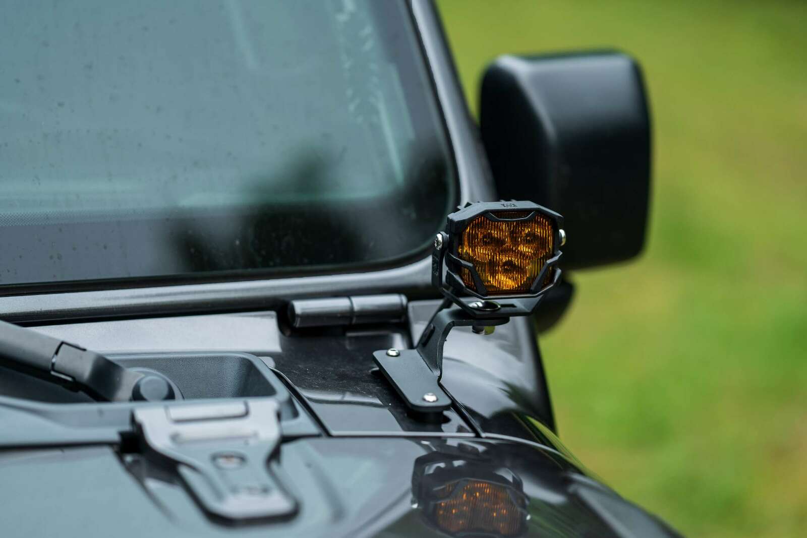 Morimoto GTR Lighting Morimoto 4Banger 2.0 HXB LED Pods (SAE Wide, Yellow, Set) -4