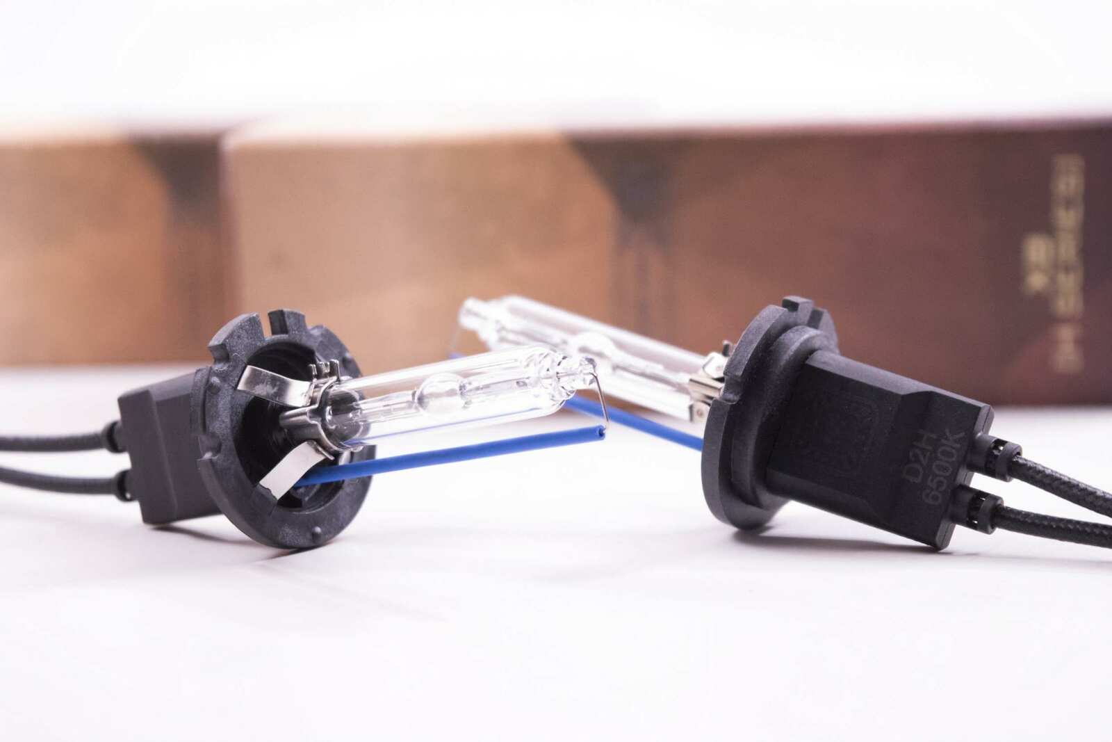 Morimoto D2H XB 5000K HID Bulbs (Pair) -2